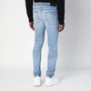 Skinny Jeans for a Stylish Look