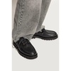 Shoes Skiff
