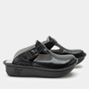 women's classic clog - medium width in hello doily