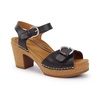 tory sandal in black