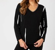 v-neck sweater in black/white