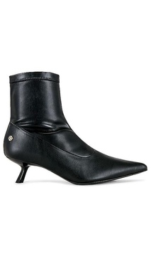 BOTTES HILDA