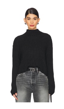 Falyday Turtleneck