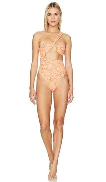 Fleur One Piece