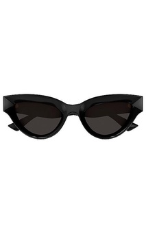 Edgy Cat Eye Sunglasses
