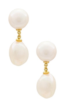 Pearl Drop Earring