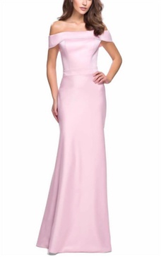 off the shoulder dress in light pink