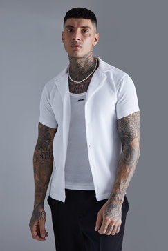 Short Sleeve Revere Stretch Fit Pleated Shirt