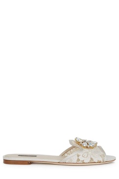flat sandals with lace and brooch