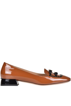 Patent leather mocassins