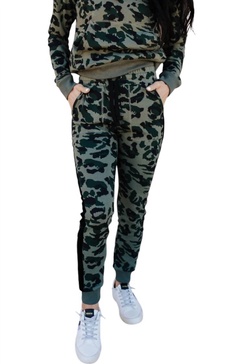 everyday essential joggers in moss leopard