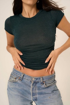 magic moment ruched tee in midnight pine
