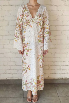 aira kaftan in off white