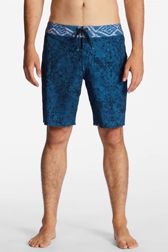 riot pro boardies in navy