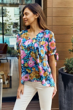 full size floral v-neck tie detail blouse