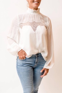 siga blouse in white