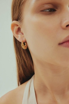 encanto fish huggies earring in gold