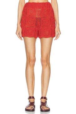 auri shorts in red