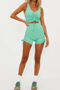 zena short in jade sky