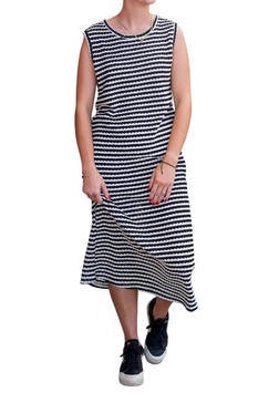 striped round neck sleeveless midi dress in black/white
