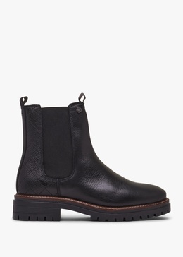 Evie Black Leather Chelsea Boots