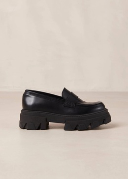 trailblazer loafer in black