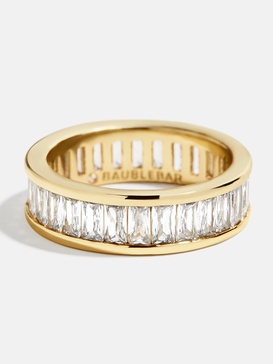 Maria Ring