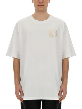 T-SHIRT WITH LOGO