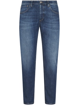 Button Fitted Jeans