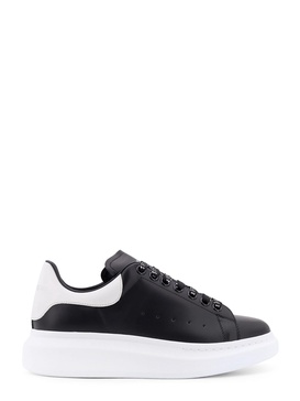 Alexander Mcqueen Men Alexander Mcqueen Black Sneakers