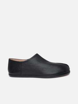 TABI LOAFERS IN BLACK LEATHER