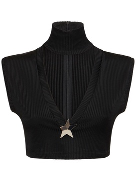 V neck crop top w/stud