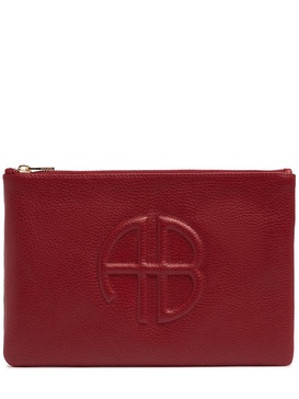 Lili pebbled leather pouch