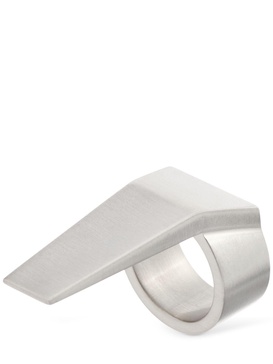 Trunk ring