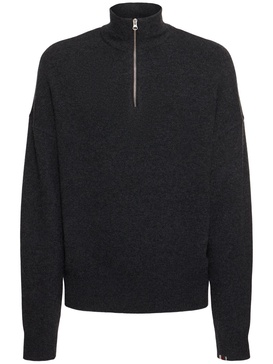 N235 Hike half-zip sweater