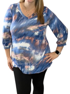 sunset sky 3/4 sleeve top in blue