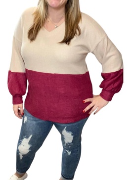 colorblock fleecy top in taupe/burgundy