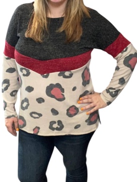 color block animal top in taupe/burgundy