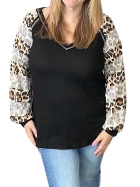 leopard puff sleeve top in black