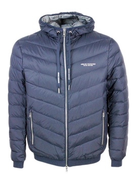 Chevron quilted hooded puffer jacket