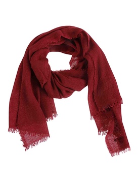 Wool scarf and fringes
