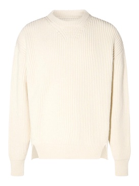 White cotton knitwear