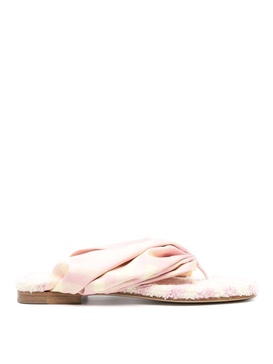 Thong sandals