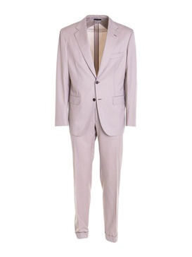 Notched lapels Suit