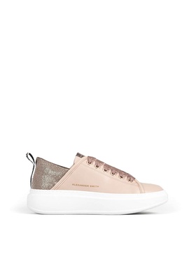Wembley Powder Leather Sneaker