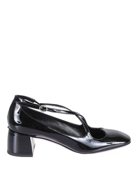 Patent leather loafers