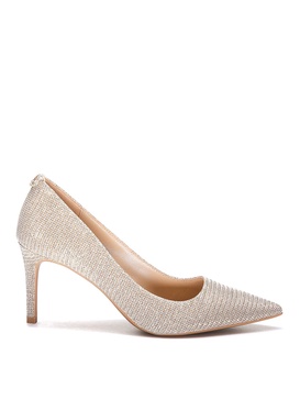 Alina flex pumps