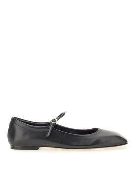 Uma flat shoes