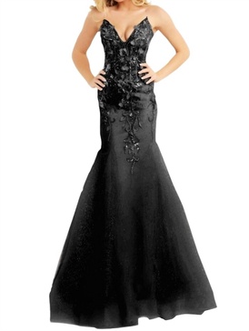 plunging neck mermaid prom dress in black