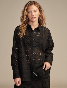 women's eyelet prep shirt